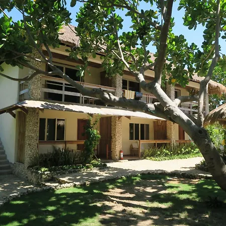 Tepanee Beach Resort