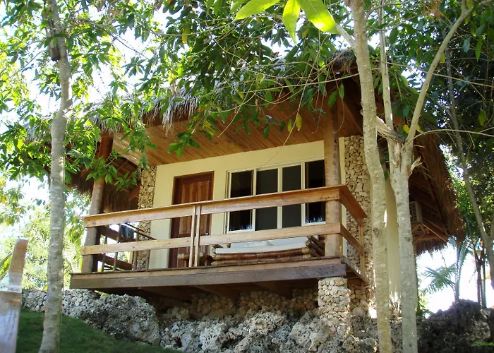 Tepanee Resort 3*